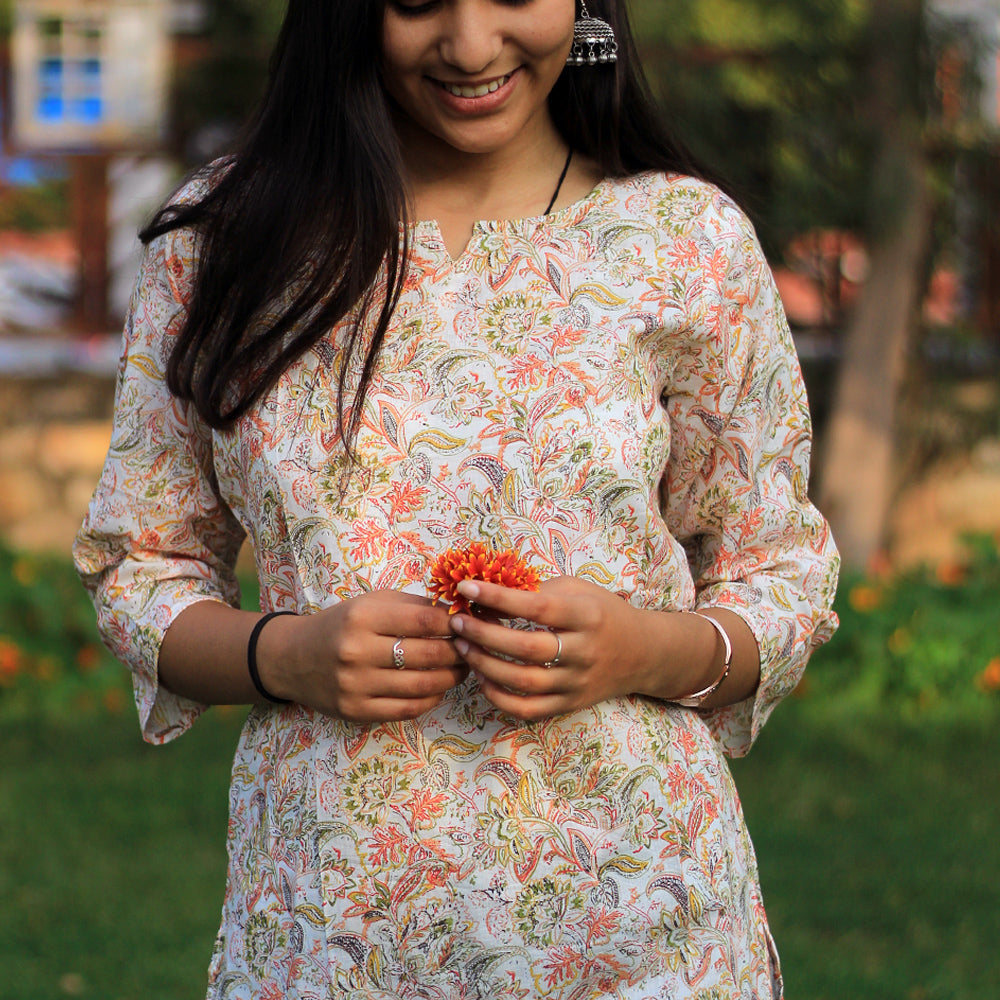Women's(Girls) Cotton Printed Short Kurti