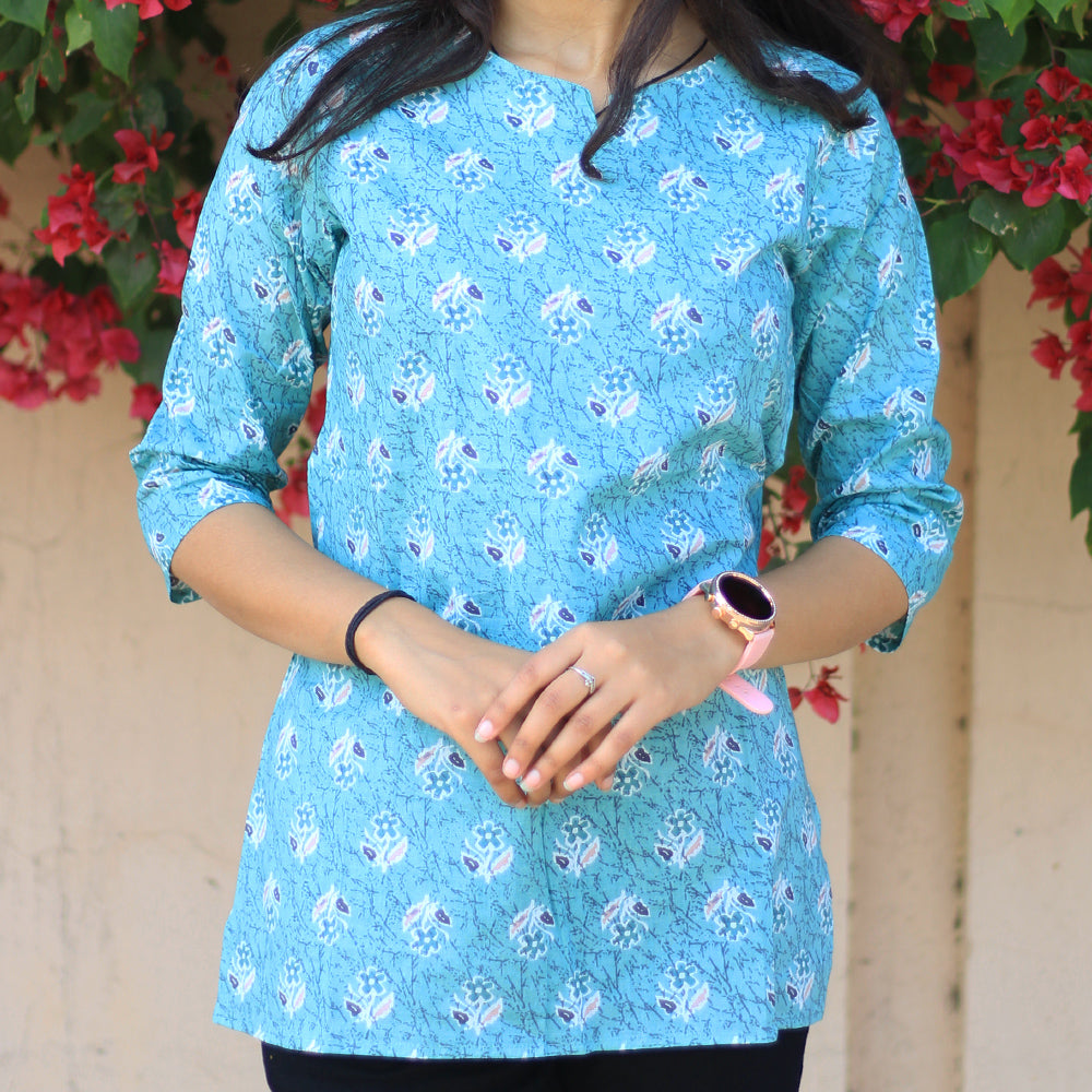 Women's(Girls) Cotton Printed Short Kurti