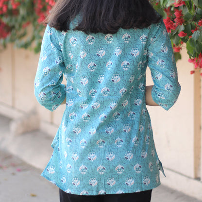 Women's(Girls) Cotton Printed Short Kurti