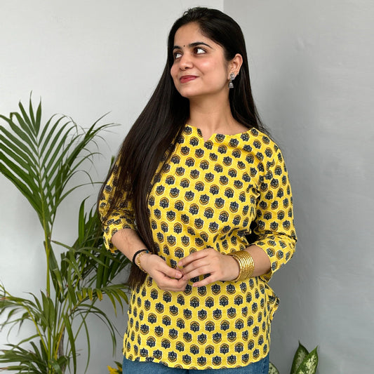 Women's(Girls) Cotton Printed Short Kurti